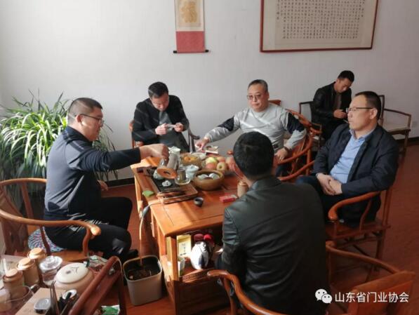 協(xié)會一行來到了濰坊科源消防
