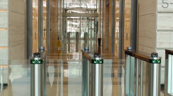 后疫情時(shí)代的寫字樓通行系統(tǒng)的升級之路