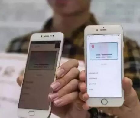 高鐵票正式宣告結(jié)束！刷臉時代來臨！