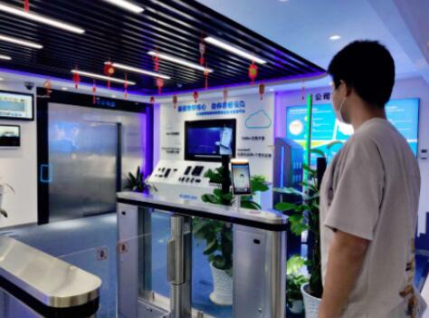 戴口罩也能刷臉