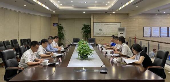 雙方就合作內(nèi)容進行交流座談