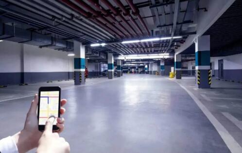 尋找車(chē)位，“南陽(yáng)停車(chē)”是個(gè)好助手