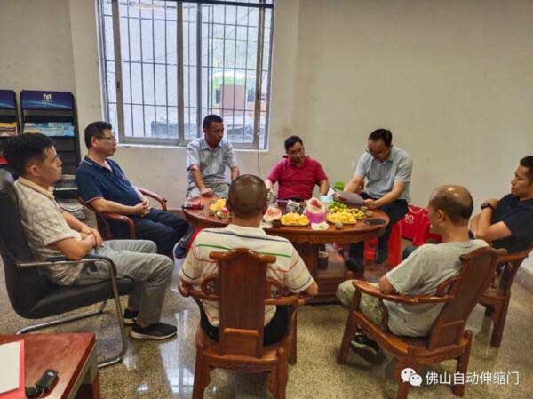 楊文泉執(zhí)行會長匯報了協(xié)會今年以來的工作成果