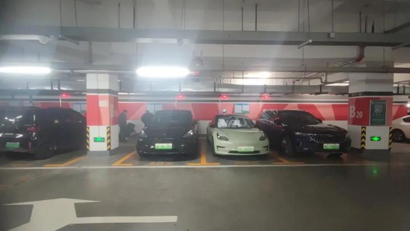 南京蘇寧慧谷上線捷順科技充電樁+運營增收方案，停充一體助力增收35%