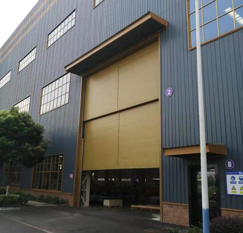 工業(yè)分節(jié)提升門，提高效率沒有怕的！