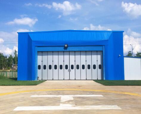 工業(yè)折疊門在日常保養(yǎng)中要注意什么？