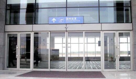 自動(dòng)感應(yīng)門生銹了，不用慌