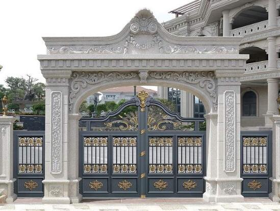 只需遵循三大選購原則，讓您的庭院大門“畫龍點睛”