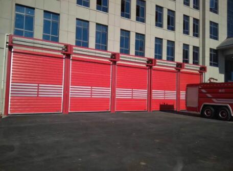 好的車庫門應(yīng)該具備哪些功能？還等什么，趕緊學(xué)起來吧！