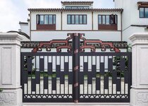 如何挑選一款合適的庭院別墅大門(mén)？