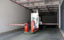 車(chē)庫(kù)出入口道閘圖片集