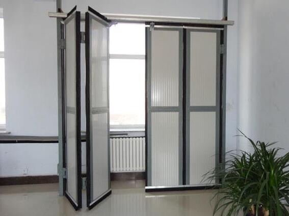 如何輕松裝上多扇電動(dòng)折疊門呢？