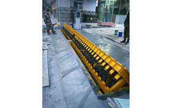 全自動液壓路障機