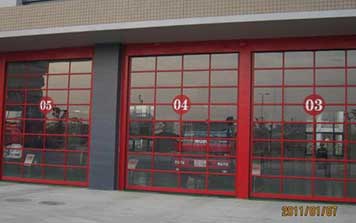 車庫(kù)門 - 透明車庫(kù)門