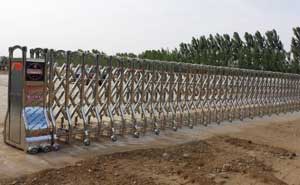 石家莊定州市政六公司造橋廠伸縮門案例 - 中出網(wǎng)-智能出入口與停車充電門戶