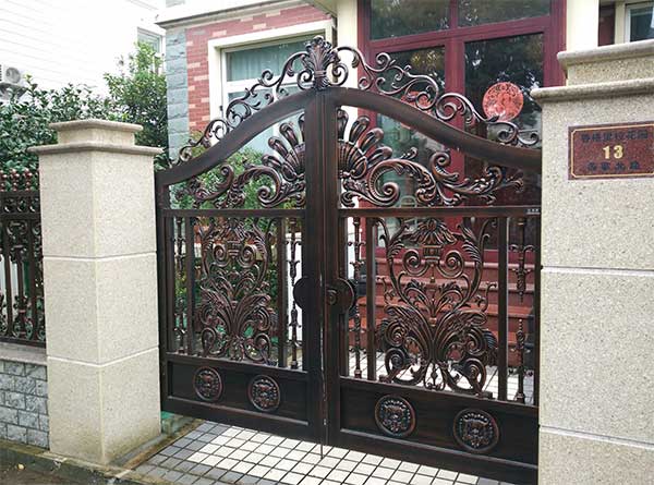 鋁藝大門