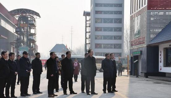 山東省政協(xié)副主席韓金峰蒞臨九路泊車考察指導(dǎo)