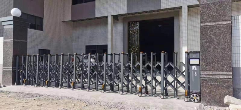 博士門系列 - 中出網-智能出入口與停車充電門戶