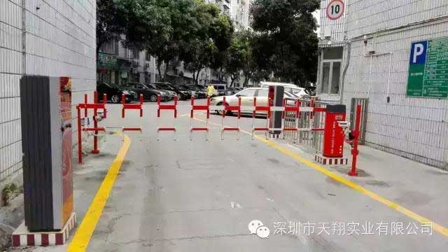 深圳富達(dá)花園車牌識(shí)別系統(tǒng)案例 - 中出網(wǎng)-智能出入口與停車充電門戶