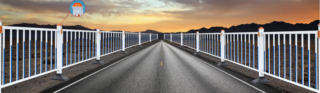 公路護(hù)欄-A（帶太陽(yáng)能警示燈）