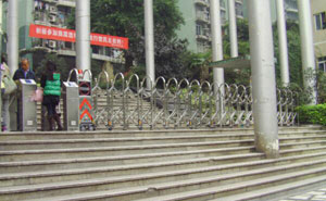 伸縮門案例十五