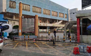 佛山市獅山鎮(zhèn)大欖小學(xué)升降柱案例