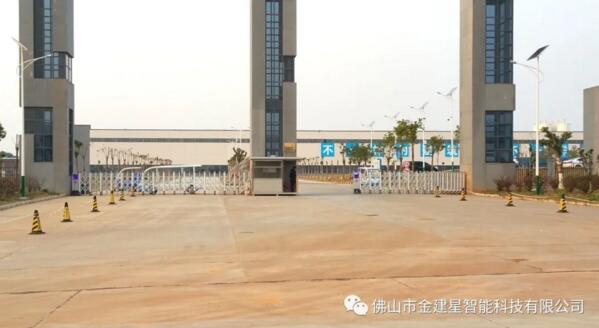 中建三局-梟龍880B伸縮門