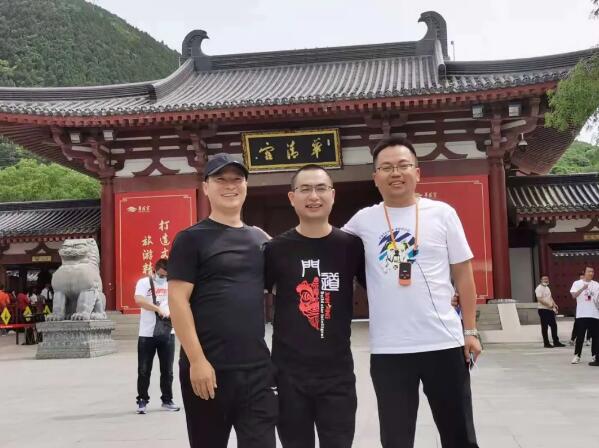 暢游西安的建星人