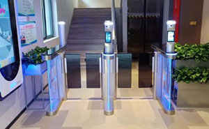 上海師范大學(xué)宿舍通道閘案例 - 中出網(wǎng)-智能出入口與停車充電門戶