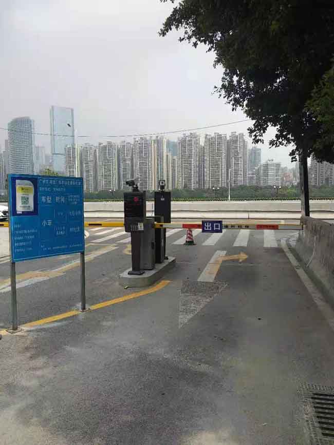 廣州大羅塘電源夢工廠運(yùn)營中心車牌識(shí)別案例 - 中出網(wǎng)-智能出入口與停車充電門戶