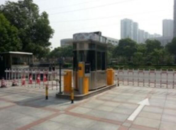 長(zhǎng)沙巨星集團(tuán)停車場(chǎng)系統(tǒng)案例 - 中出網(wǎng)-智能出入口與停車充電門戶