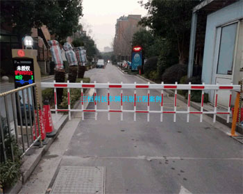 上海美蘭湖領域五進五出車牌識別案例 - 中出網(wǎng)-智能出入口與停車充電門戶