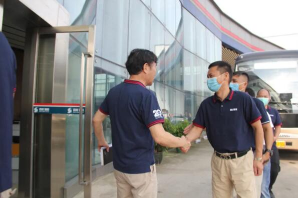 百勝智能2020年中營(yíng)銷(xiāo)工作會(huì)議