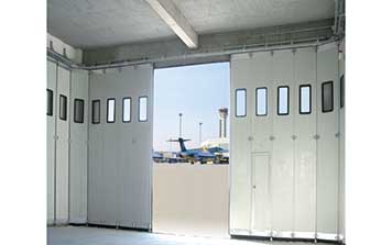 側轉工業(yè)門