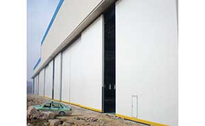 遼寧紅沿河核電公司-平開(kāi)工業(yè)門(mén)案例 - 中出網(wǎng)-智能出入口與停車(chē)充電門(mén)戶(hù)