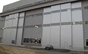 上海龍杰大門(mén)工業(yè)門(mén)案例 - 中出網(wǎng)-智能出入口與停車(chē)充電門(mén)戶(hù)