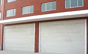 北京體育大學(xué)工業(yè)提升門案例 - 中出網(wǎng)-智能出入口與停車充電門戶