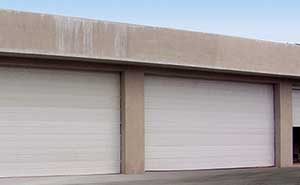 大連機(jī)場(chǎng)工業(yè)門(mén)案例 - 中出網(wǎng)-智能出入口與停車(chē)充電門(mén)戶(hù)