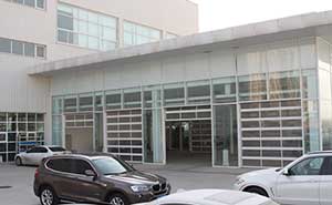 蘭州大眾4S店工業(yè)門案例 - 中出網(wǎng)-智能出入口與停車充電門戶