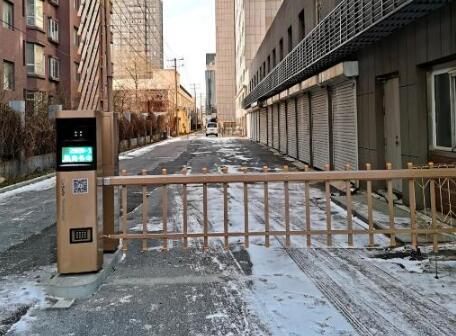 銀裝素裹，車安科技助力遼寧鳳凰國際商務中心智慧停車管理