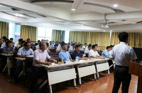 江蘇國(guó)強(qiáng)集團(tuán)溧陽(yáng)基地精益生產(chǎn)項(xiàng)目月度總結(jié)會(huì)