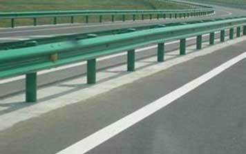 高速公路波形梁護(hù)欄