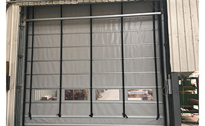 恒利礦山機(jī)械快速堆積門 - 中出網(wǎng)-智能出入口與停車充電門戶