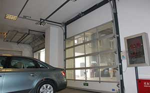 佛山勝達(dá)汽英菲尼迪4S店快速門案例