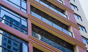 隆盛佳園護欄案例 - 中出網(wǎng)-智能出入口與停車充電門戶