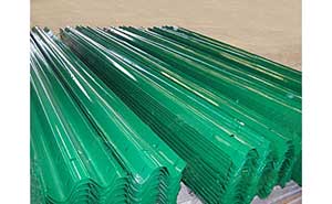 鍍鋅加噴塑護(hù)欄板