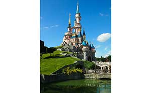 上海迪士尼樂園自動門案例 - 中出網-智能出入口與停車充電門戶