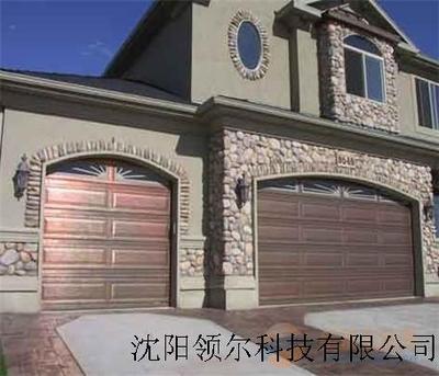 別墅區(qū)車庫(kù)門