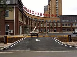 工程案例 - 中出網-智能出入口與停車充電門戶