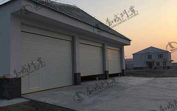 工業(yè)平移門多段提升門